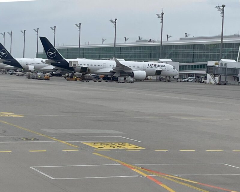 ミュンヘン空港に駐機中のルフトハンザ機