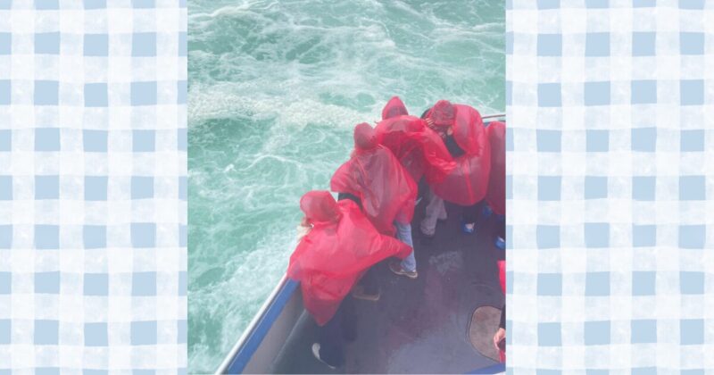 船に乗った人々